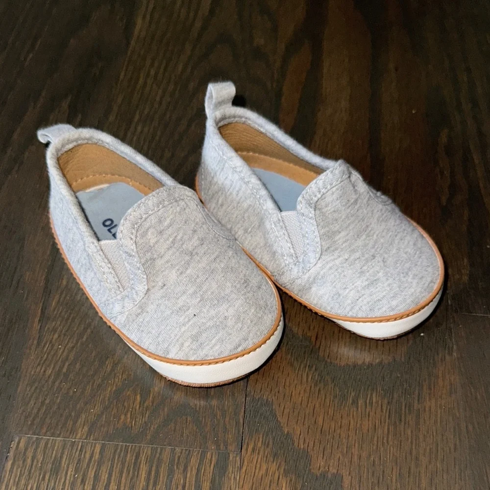 Old Navy Heather Gray Slip-On Sneakers | 6-12M